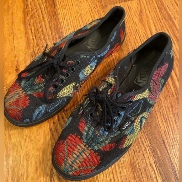 Floral Lo Pro Tapestry Vans Slip On Sneakers Mens Size 6 - Picture 1 of 7